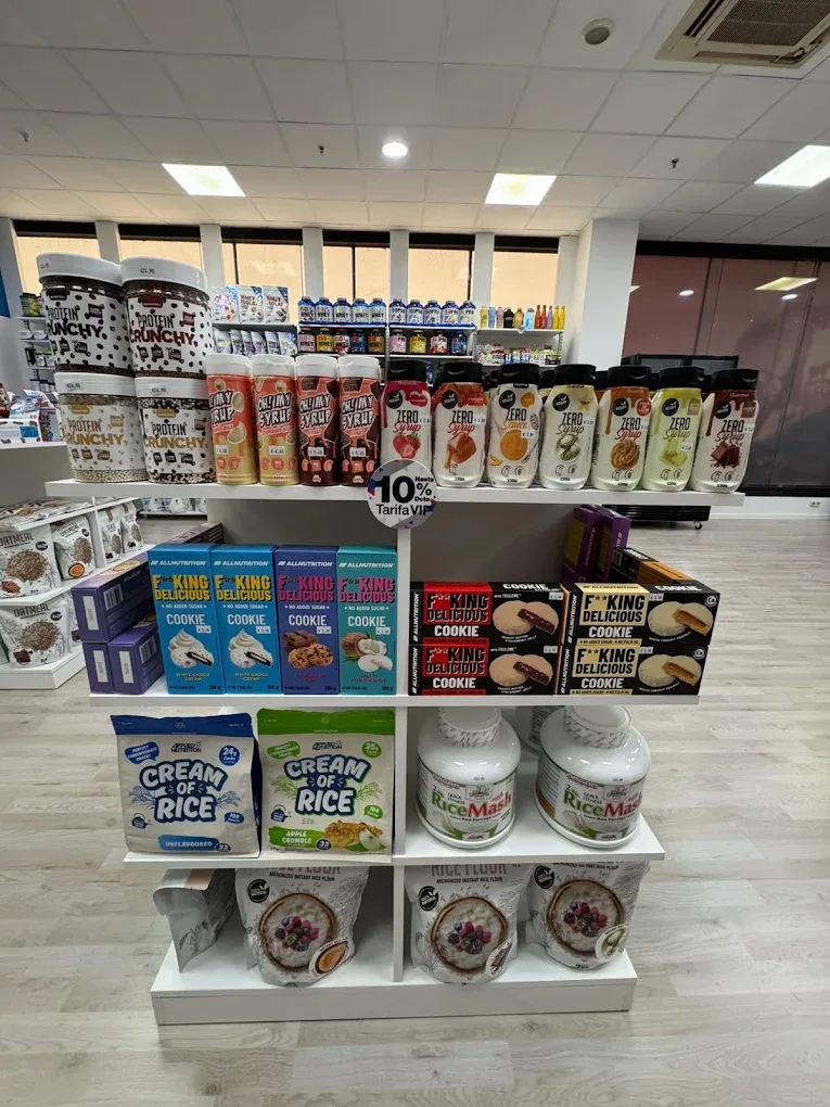 USAFITNESS VILLANUEVA - tienda de nutrición deportiva y suplementos en Villanueva de la Cañada (foto 4)